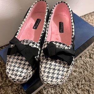 Sperry black/white sequin shoes